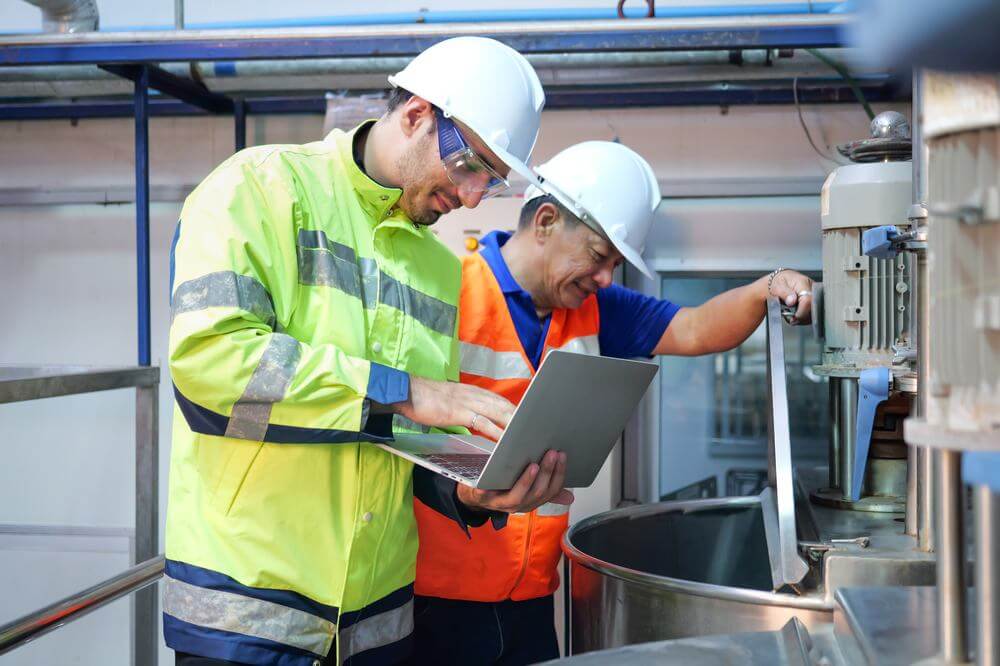 Best OEE Software for Fuel Cell Manufacturing (2026)