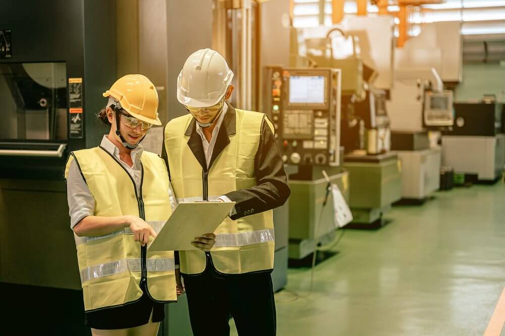 5 OEE Software Mistakes to Avoid in Manufacturing (2026 Guide)