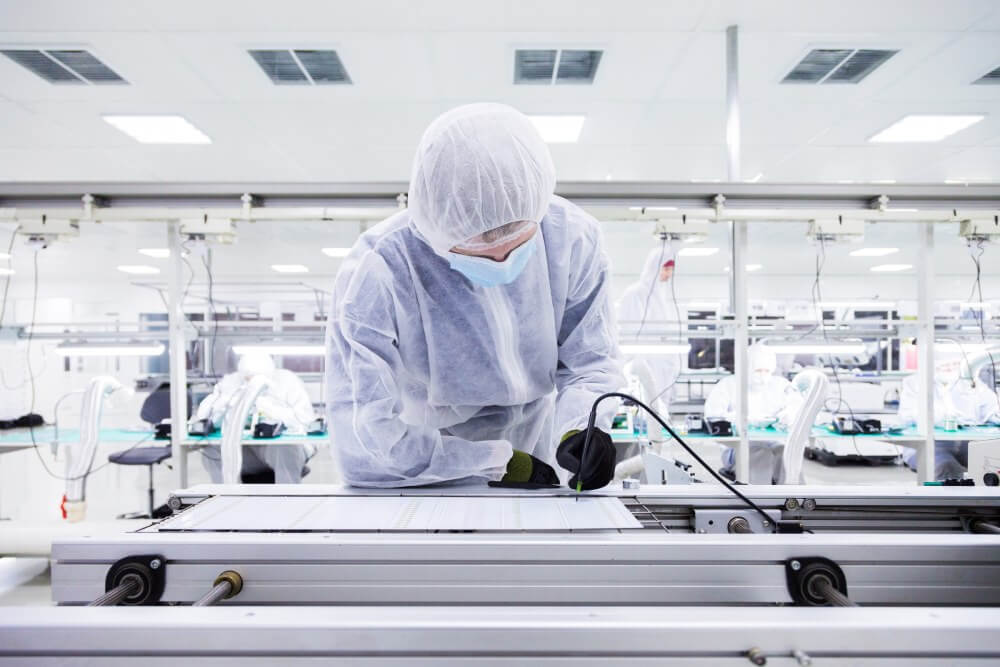 5 Best CMMS Software for Semiconductor Fabs (2025 Review)