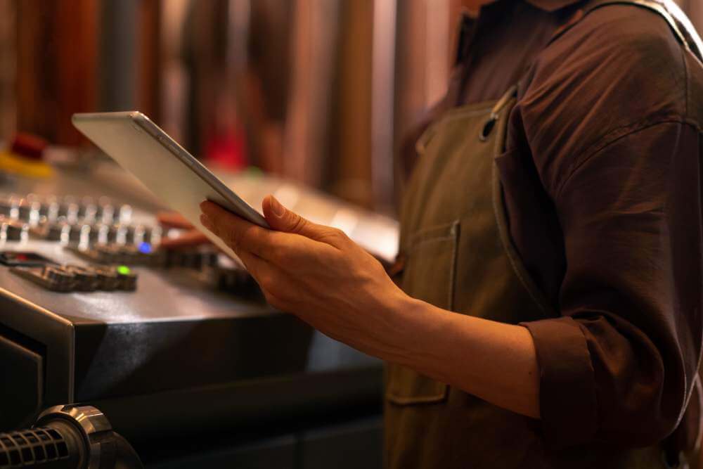 5 Best Integrated OEE and CMMS Platforms for North American Chemical Blending Groups: 2026 Review