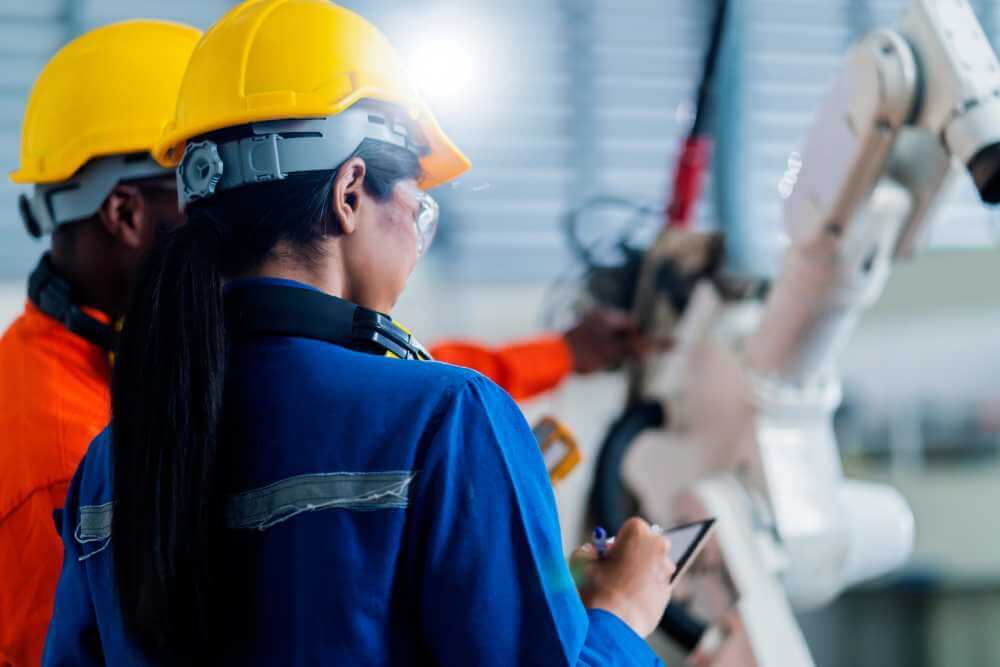 5 Best Manufacturing Knowledge Management Software Tools (2026 Review)