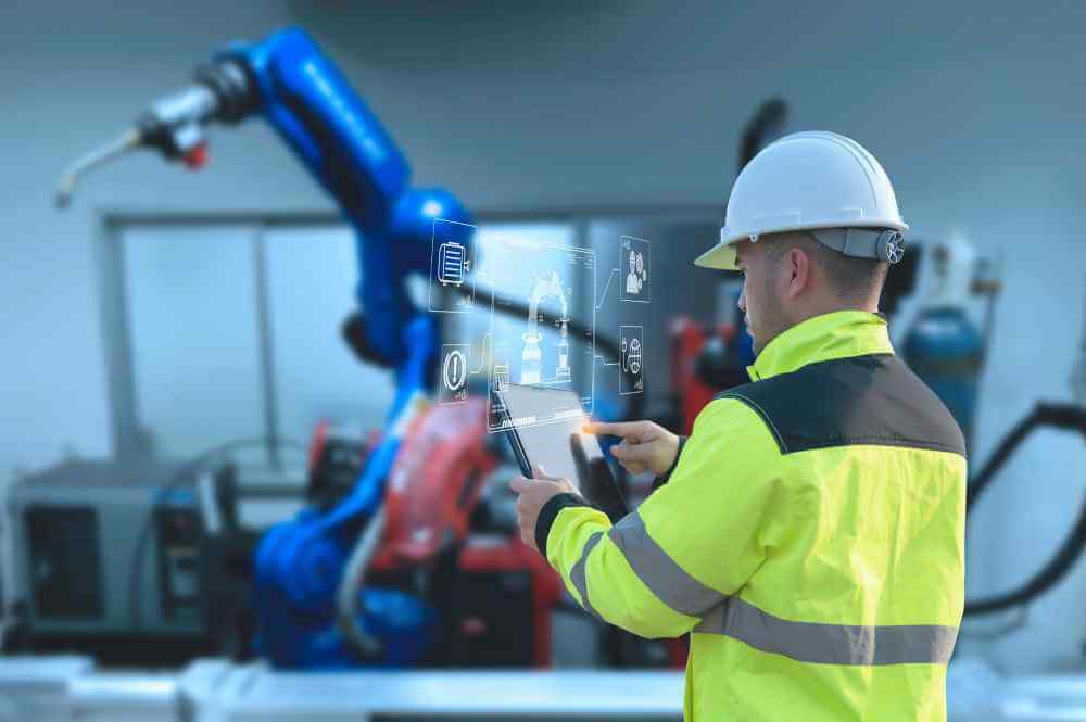 5 Best OEE Software Tools with AI Maintenance Assistants (2026 Review)