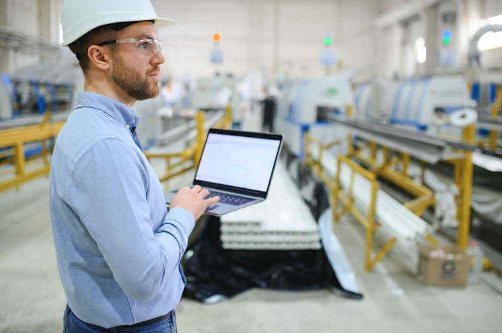 5 Best OEE Software Tools with Automatic Work Order Generation (2026 Review)