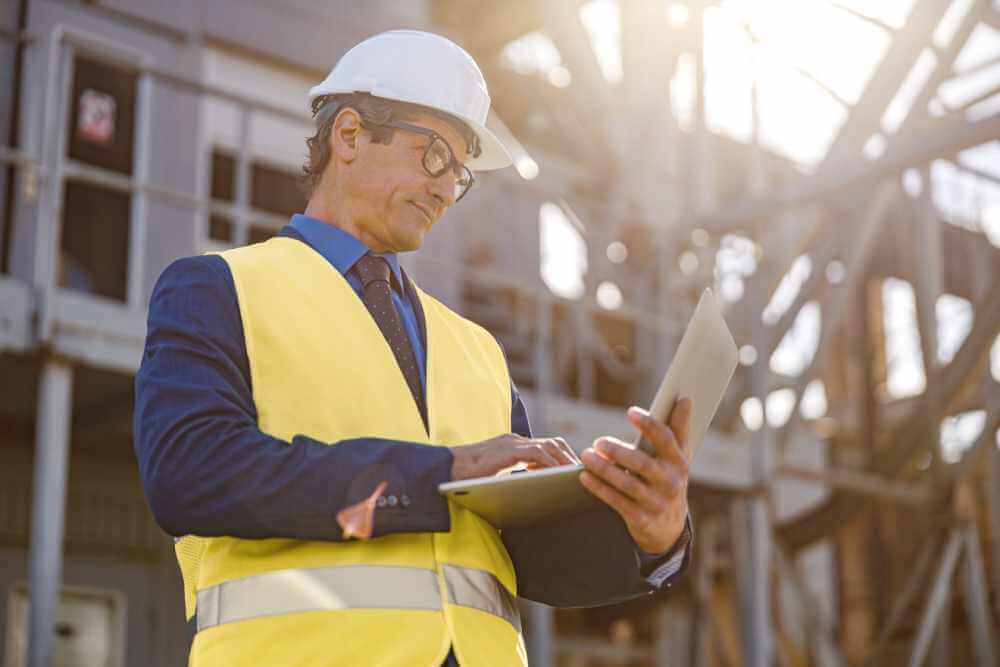 Top 5 OEE Software Tools to Reclaim Manufacturing Revenue in 2026