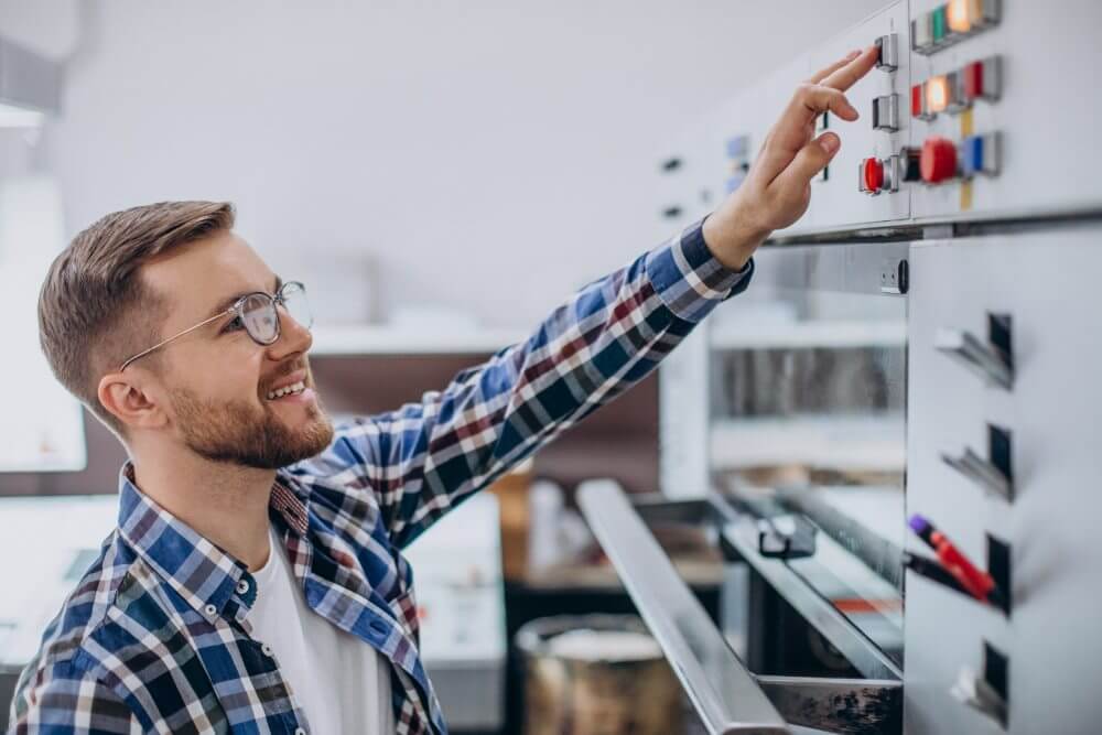 5 Best OEE Software Tools for Printing & Converting (2026 Review)