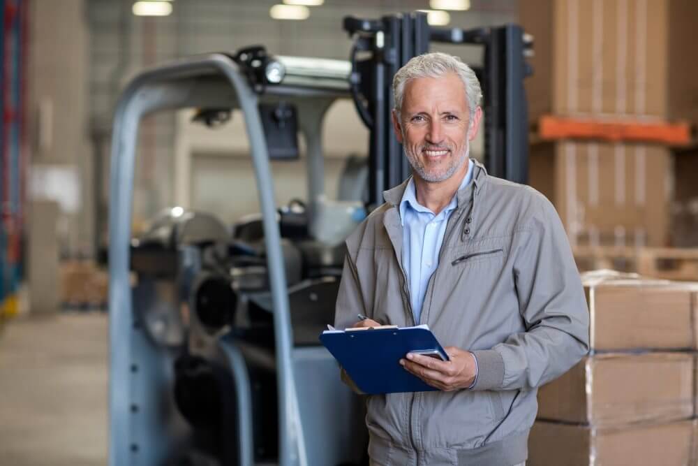 5 Best Oracle eAM Alternatives for Manufacturing (2025 Review)