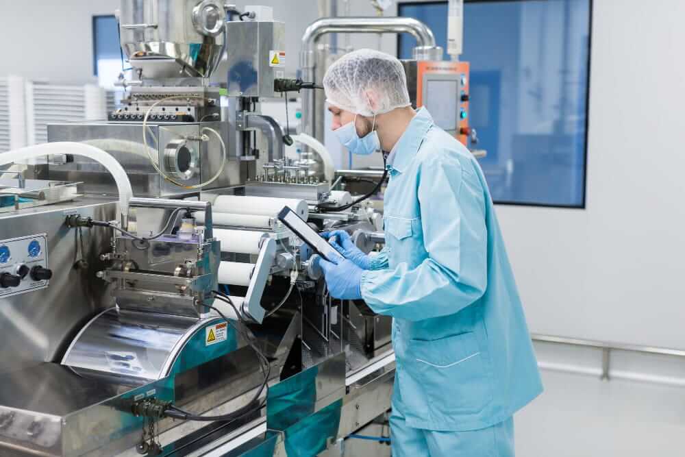 Logiciel OEE pour les petites entreprises manufacturières : obtenir des résultats sans la complexité des grandes entreprises