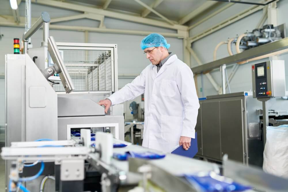 The 5 Best CMMS Software Platforms for Food Processing in 2025