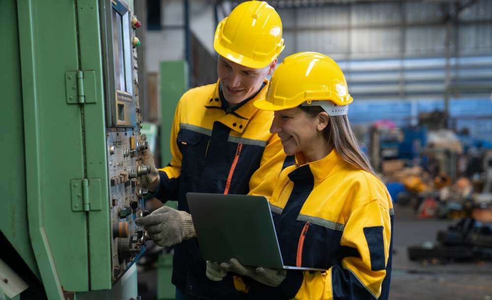 CMMS Software to Identify Bad Actor Assets in Manufacturing (2026)