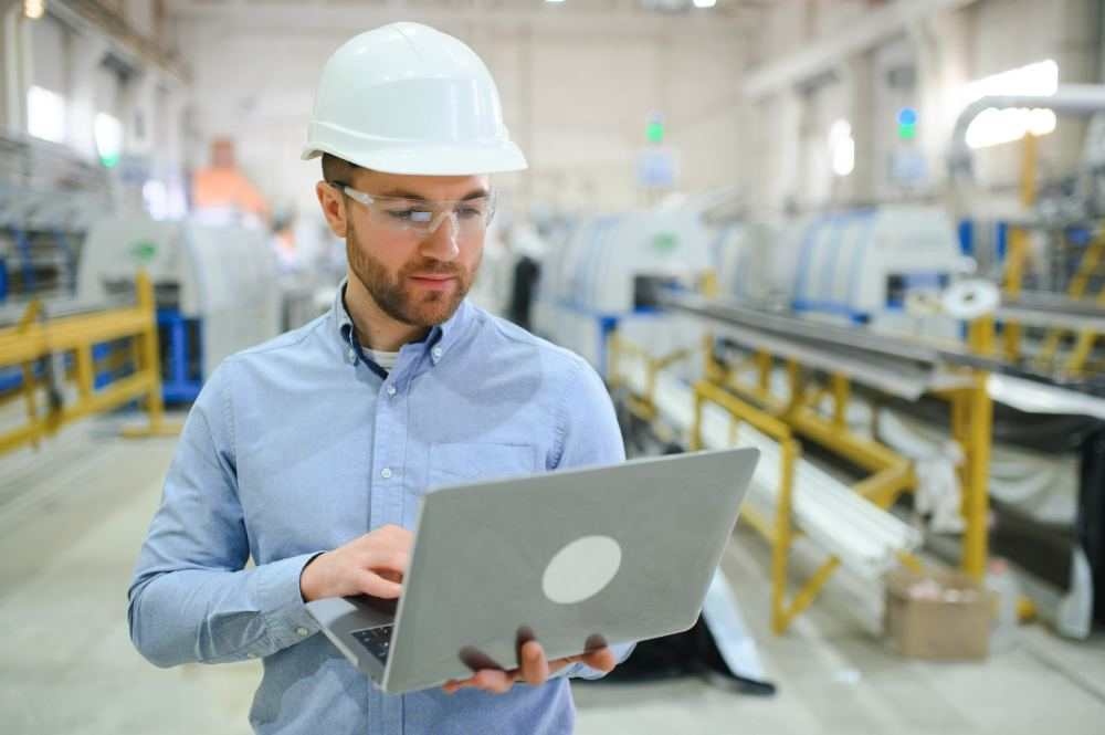 MaintainX vs SAP PM: The 2026 Manufacturing CMMS Comparison