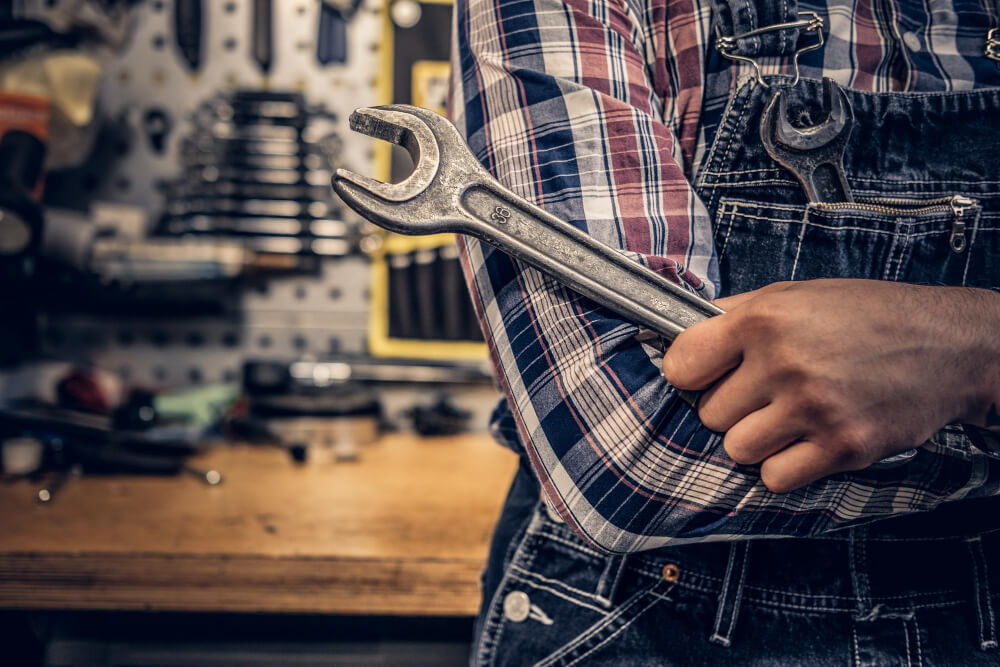 Condition Monitoring vs Predictive Maintenance: Two Terms That Sound the Same and Are Not