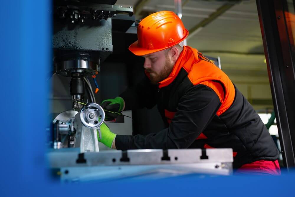 Maintenance Troubleshooting Software: Cut Diagnostic Time in Half (2026 Guide)