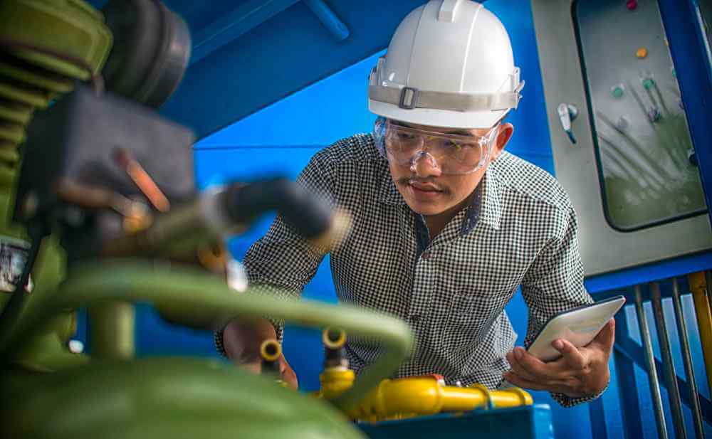 The Asset Integrity Multiplier: Why Machine-Validated OEE is a Boardroom Fiduciary Requirement