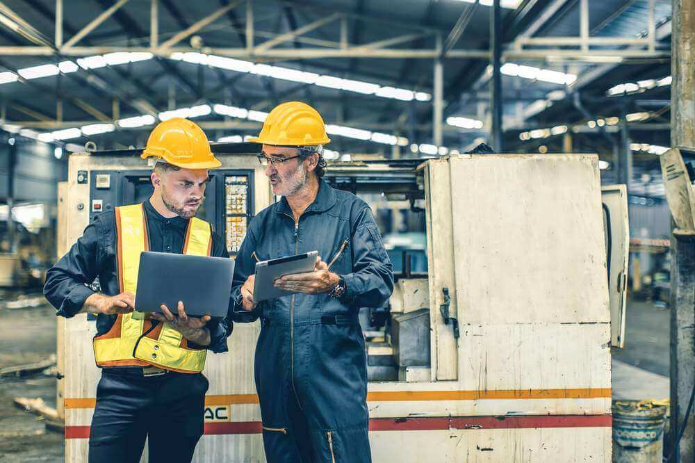Best Integrated OEE+CMMS for Defense and Aerospace Component Manufacturing